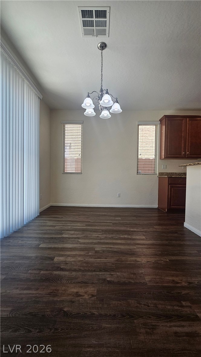 5367 Glenburnie Street Property Photo 8