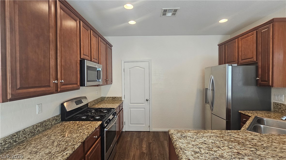 5367 Glenburnie Street Property Photo 10