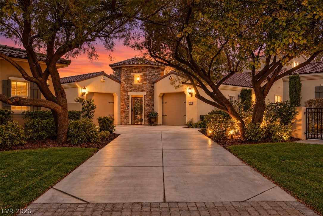3381 Birchwood Park Circle Property Photo 1