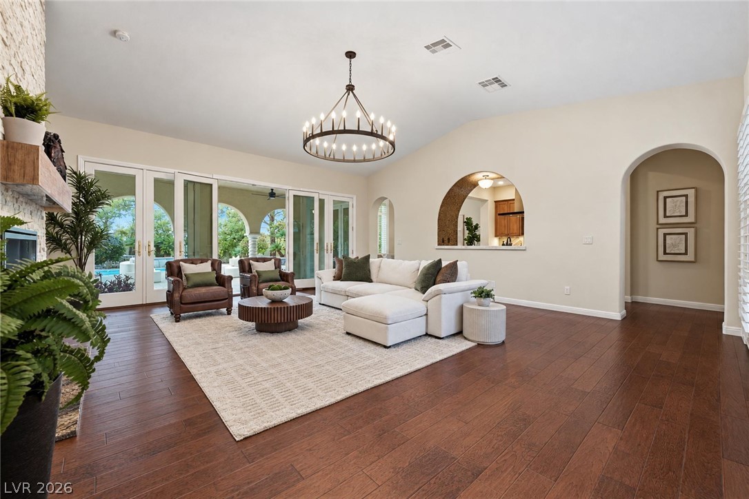3381 Birchwood Park Circle Property Photo 7