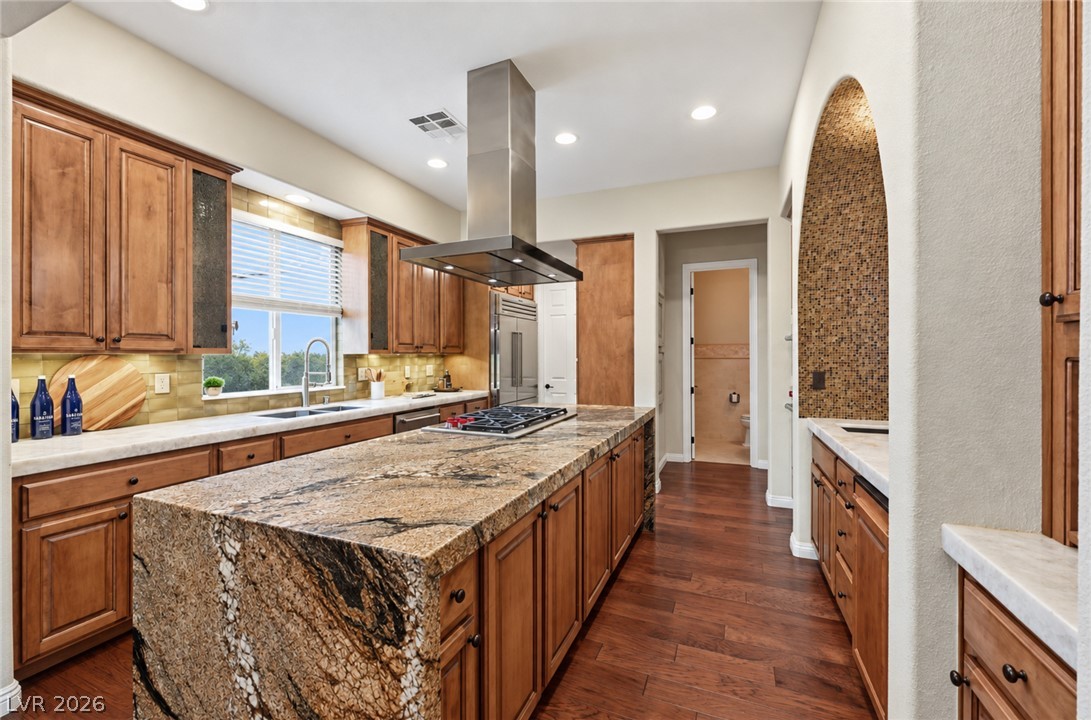3381 Birchwood Park Circle Property Photo 10