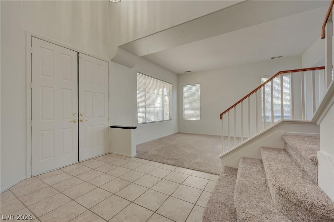 6118 Rising Circle Property Photo 8
