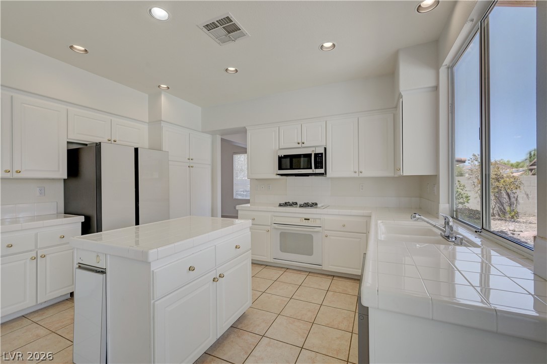 6118 Rising Circle Property Photo 27