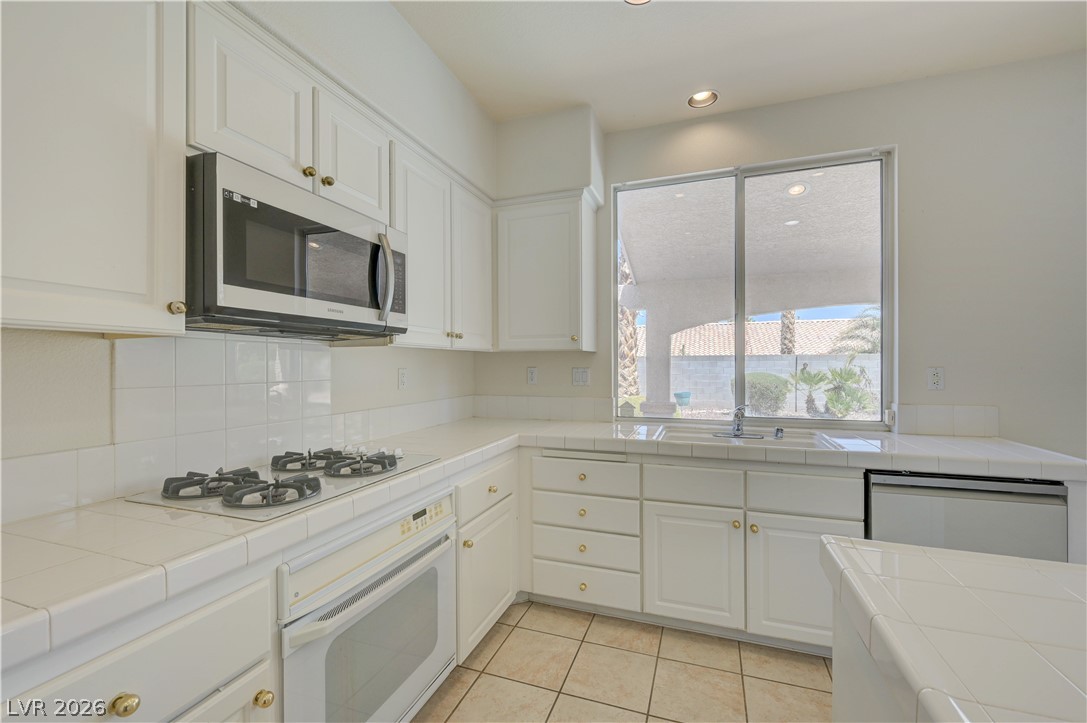 6118 Rising Circle Property Photo 33
