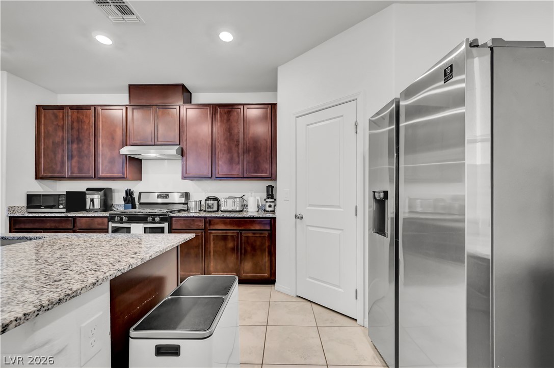 7058 Baza Avenue Property Photo 11