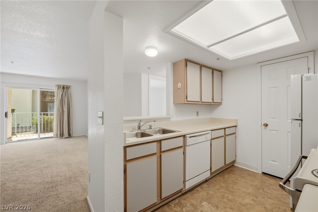 3550 Bay Sands Drive 1059 Property Photo 11