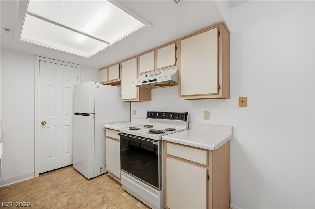 3550 Bay Sands Drive 1059 Property Photo 12