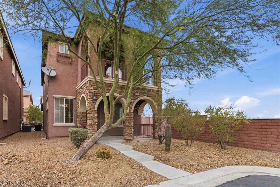 8604 Splendid Leaf Court Property Photo 2