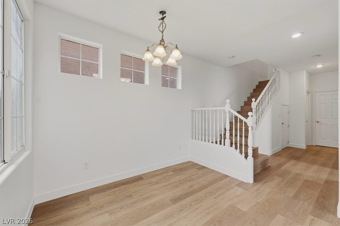 8604 Splendid Leaf Court Property Photo 6