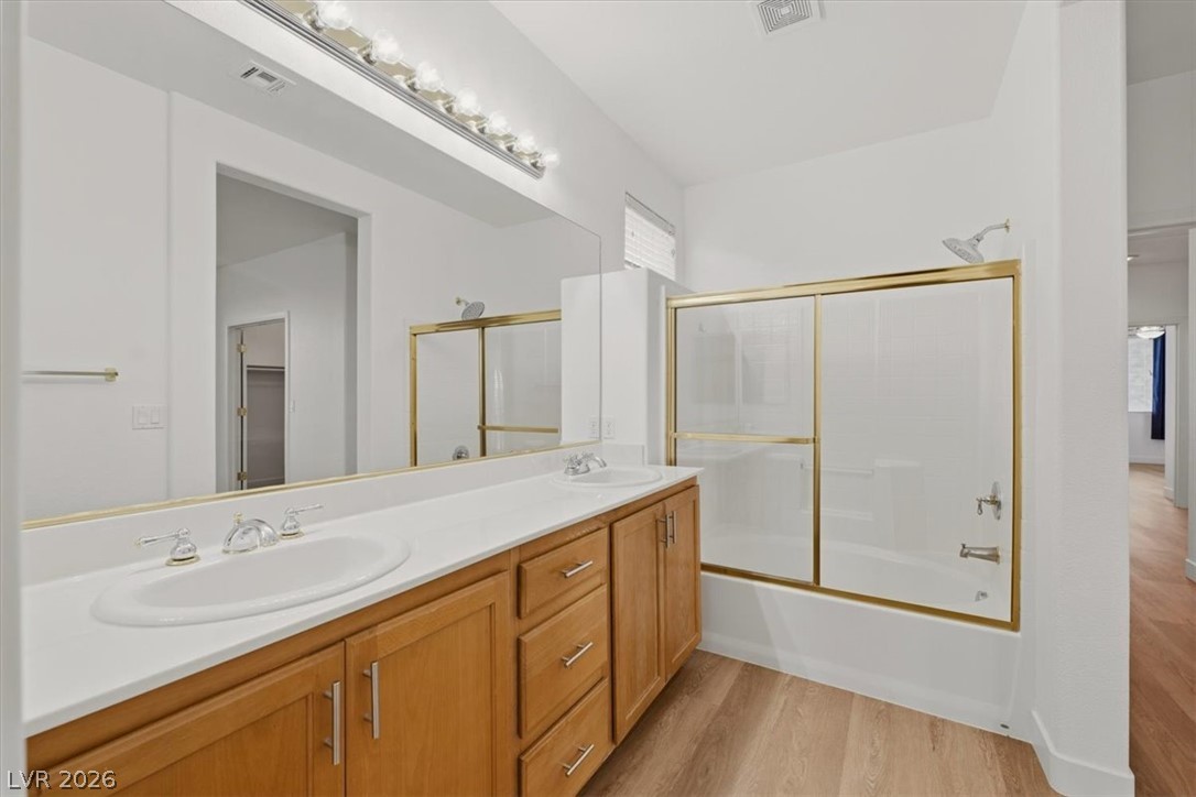 8604 Splendid Leaf Court Property Photo 14