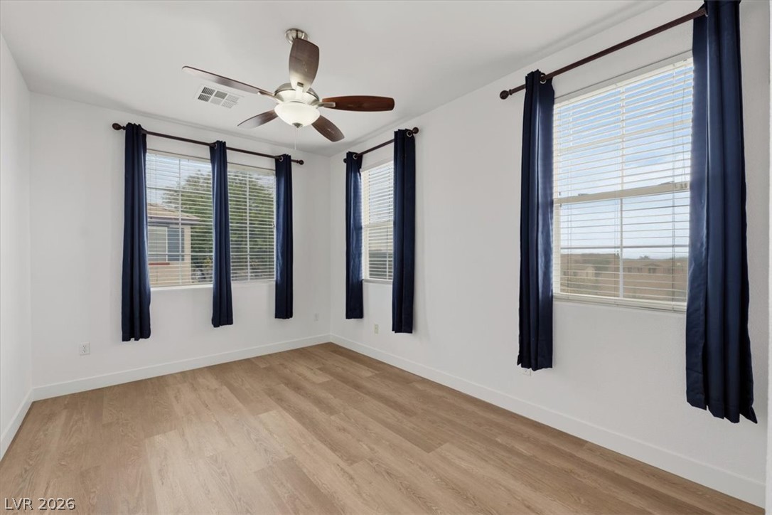 8604 Splendid Leaf Court Property Photo 17
