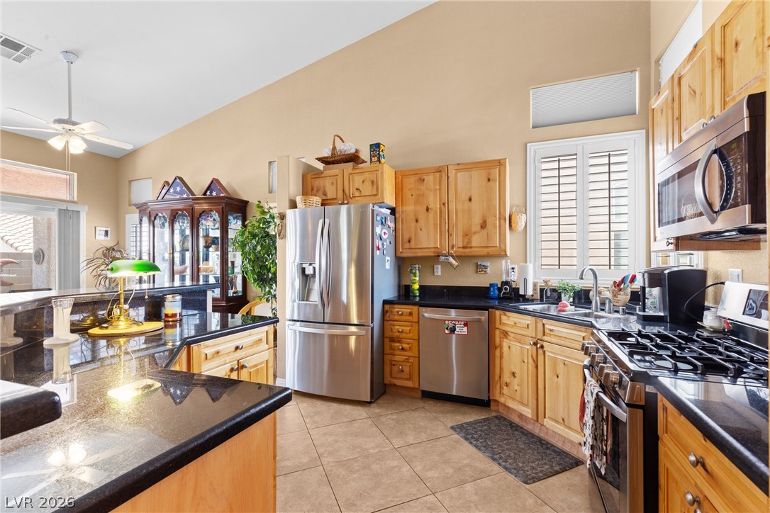 2844 Cygnus Street Property Photo 6