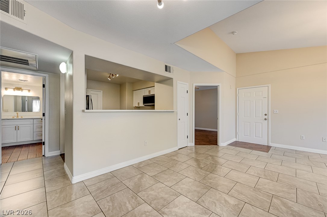 7255 West Sunset Road 2005 Property Photo 12