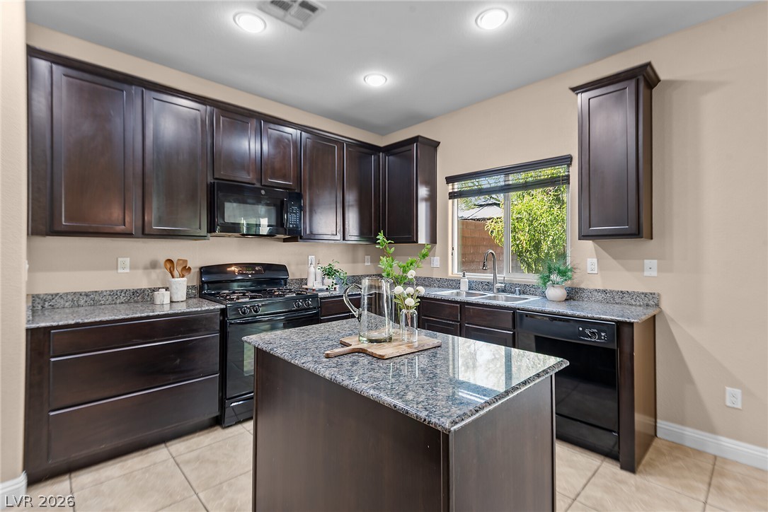 10248 Gibson Isle Drive Property Photo 12