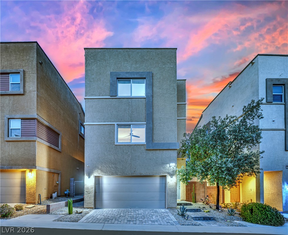 3944 Total Eclipse Street Property Photo 2