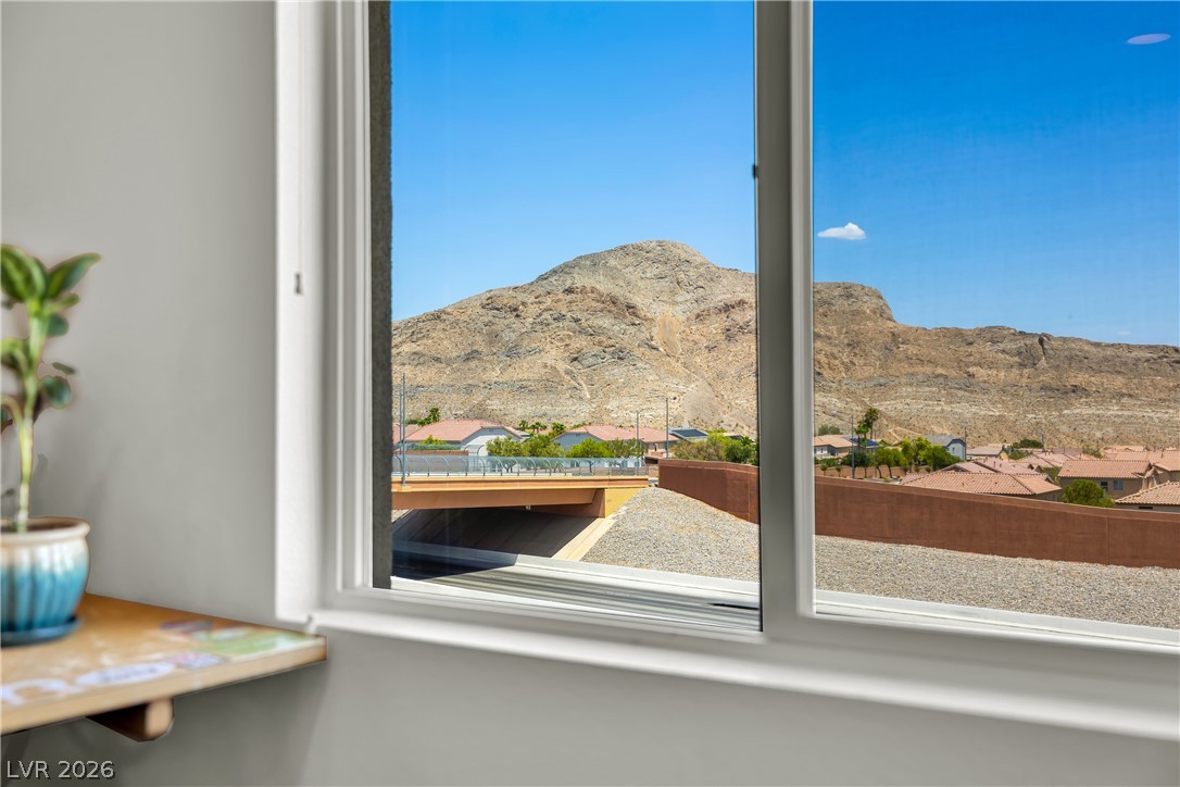 3944 Total Eclipse Street Property Photo 9