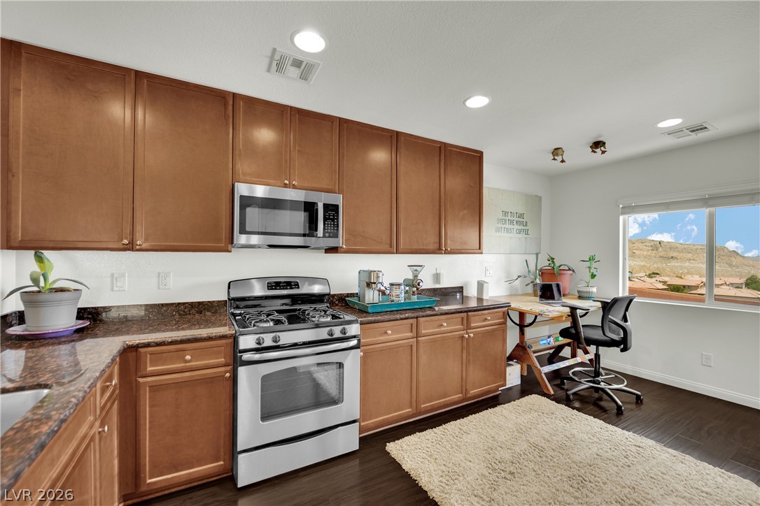 3944 Total Eclipse Street Property Photo 32
