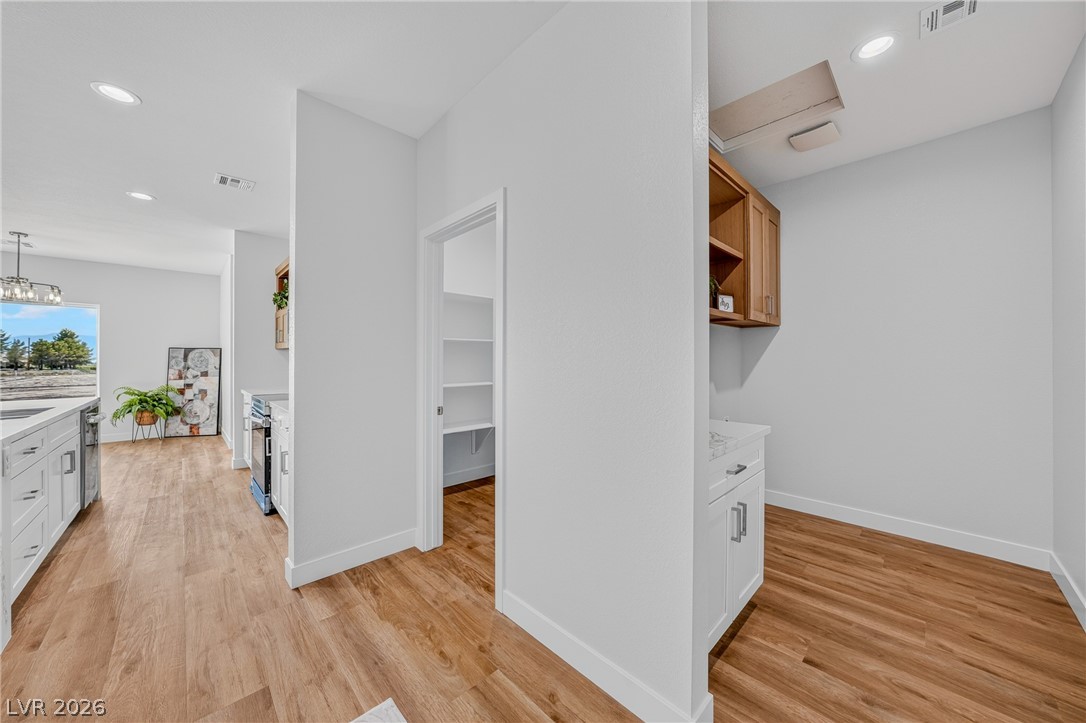 2770 South Platense Avenue Property Photo 20