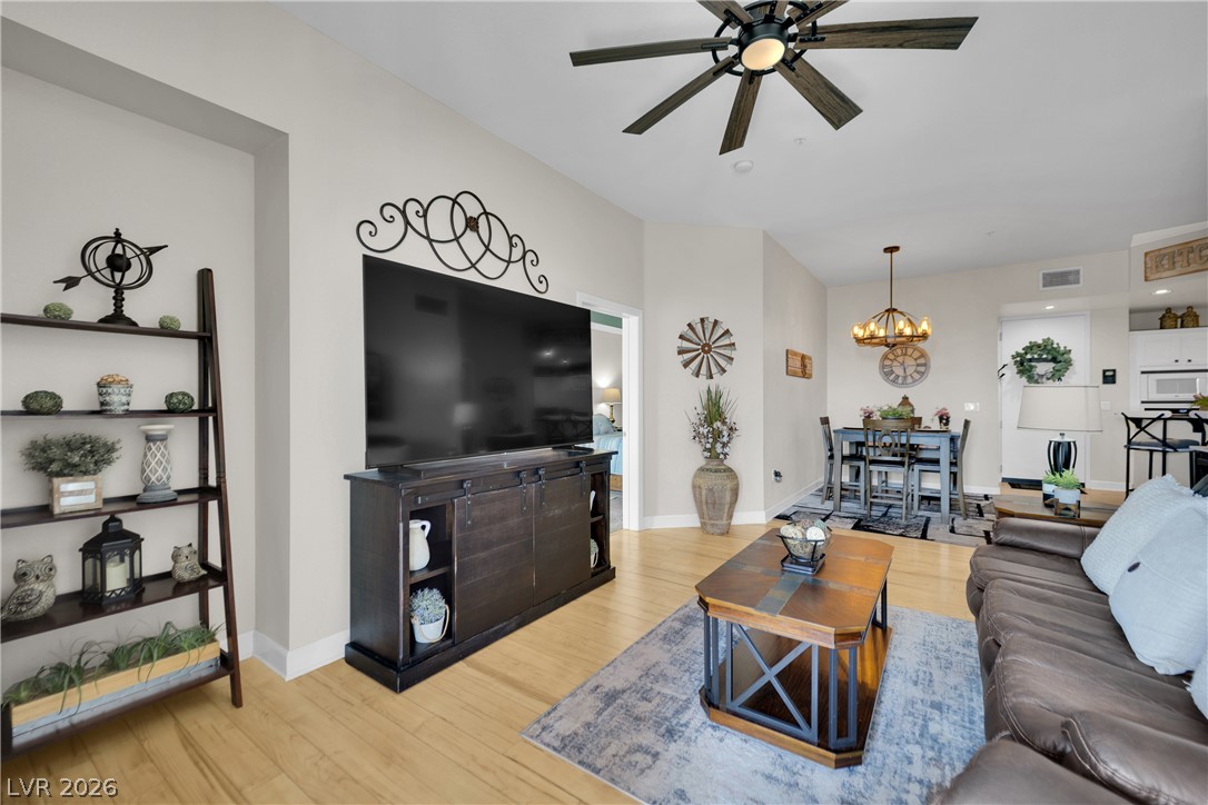 83 East Agate Avenue 305 Property Photo 15