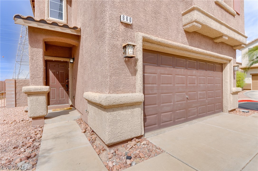 660 Jumbled Sage Court Property Photo 4
