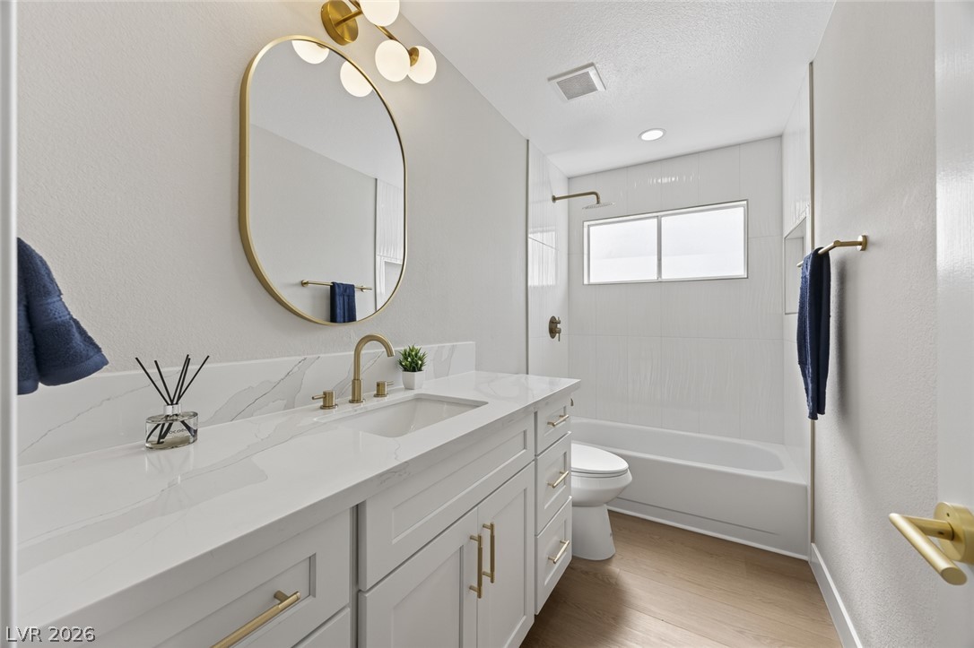 212 Scherer Street Property Photo 16