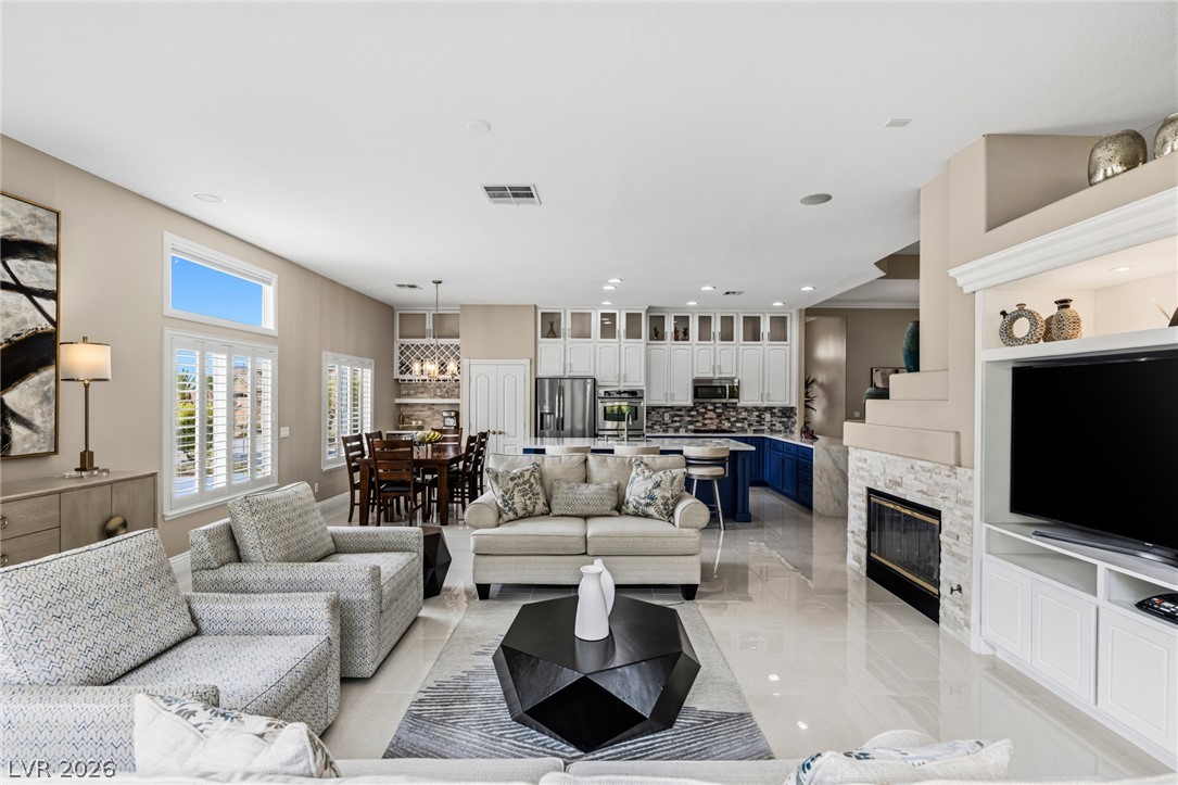 1533 Via Della Scala Property Photo 24