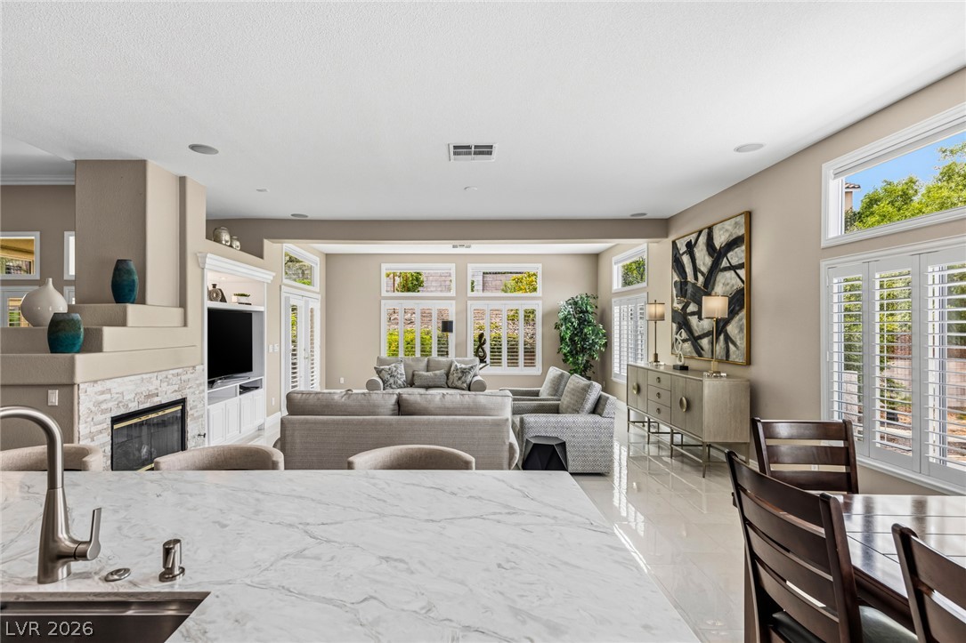 1533 Via Della Scala Property Photo 32