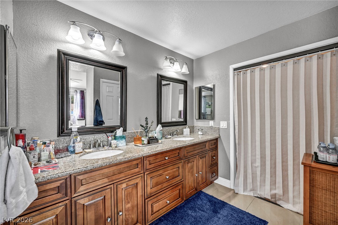 390 Rushing Creek Court Property Photo 7