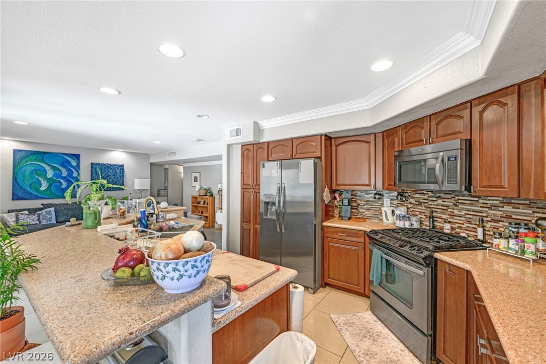 390 Rushing Creek Court Property Photo 17