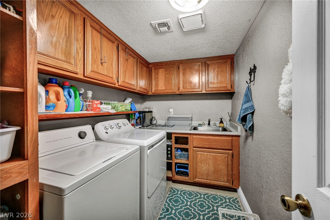 390 Rushing Creek Court Property Photo 25