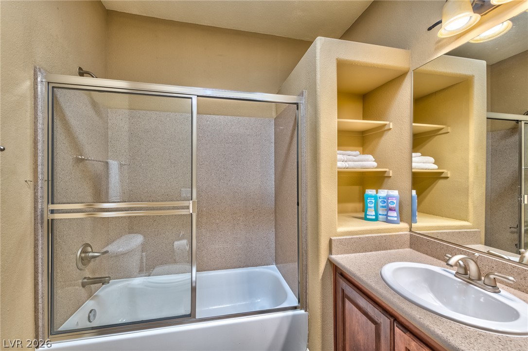 7210 El Malpais Street Property Photo 2