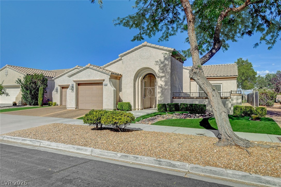 4700 Fiore Bella Boulevard Property Photo 4