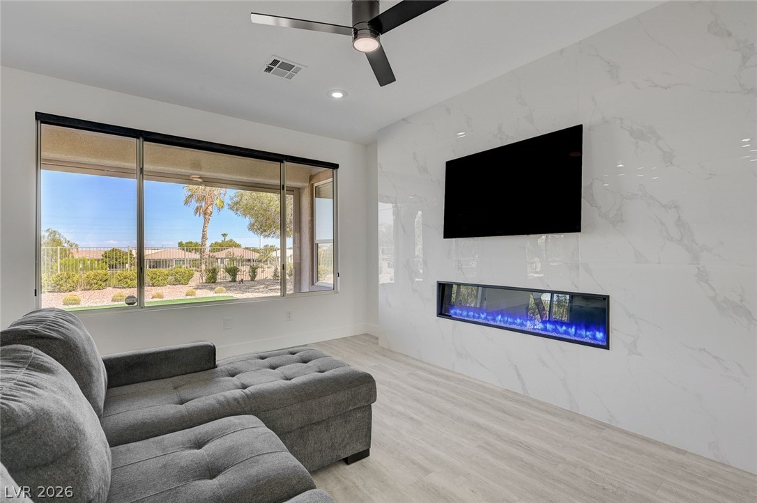 4700 Fiore Bella Boulevard Property Photo 28