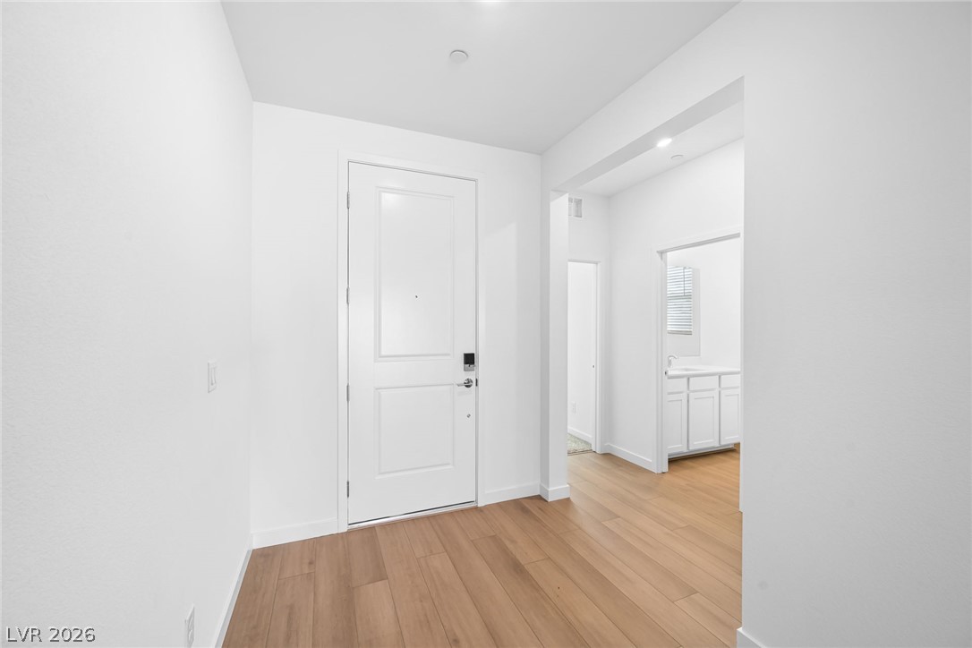 1659 Portofino Falls Place Property Photo 3