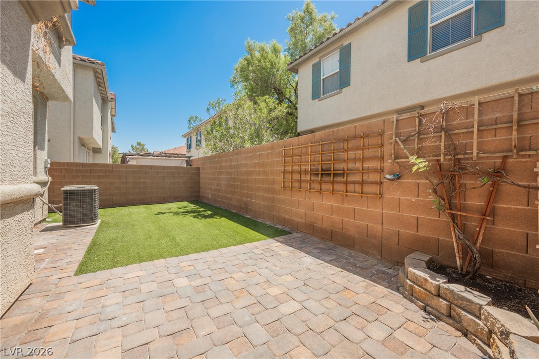 9133 Alpine Grove Avenue 103 Property Photo 20