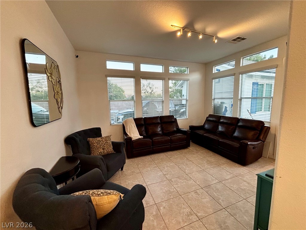 6364 Radiant Rapture Avenue Property Photo 22