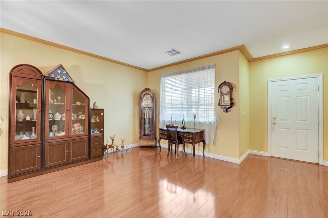 1131 Laguna Park Court Property Photo 6