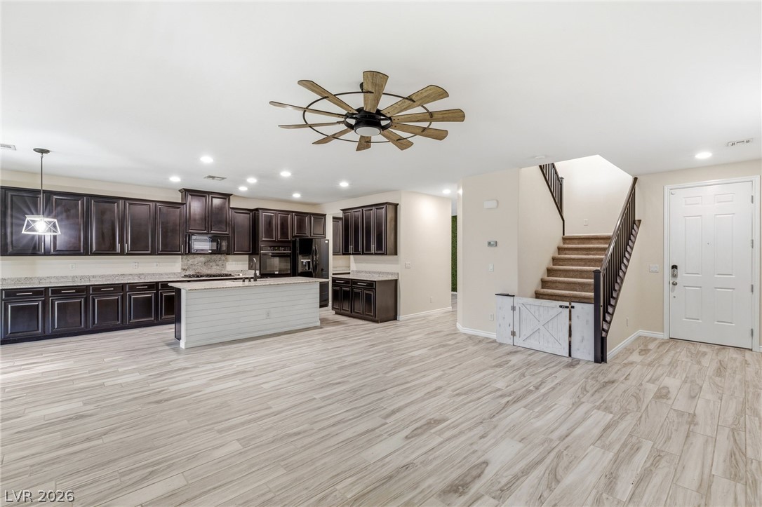12437 Mosticone Way Property Photo 2