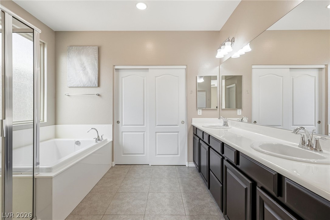 12437 Mosticone Way Property Photo 7
