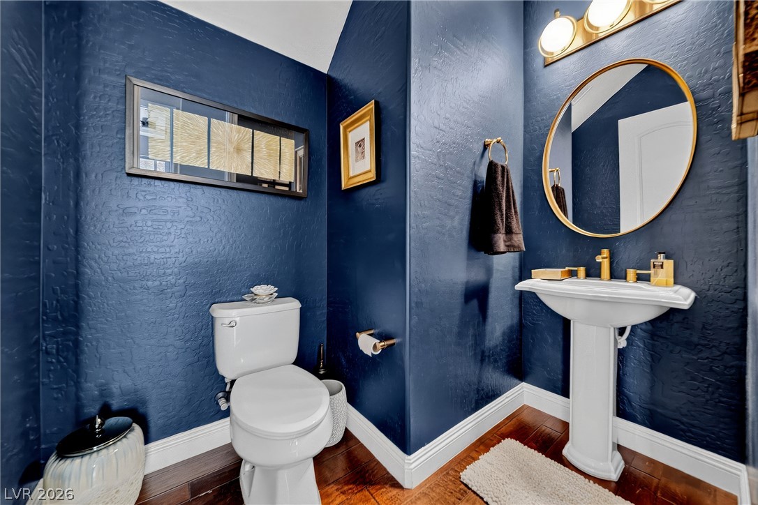 2900 Ferrand Court Property Photo 21