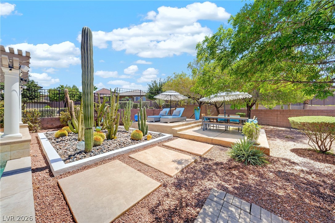 2900 Ferrand Court Property Photo 48
