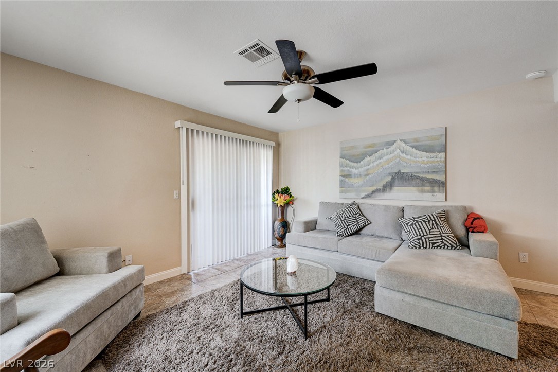2725 South Nellis Boulevard 1089 Property Photo 8