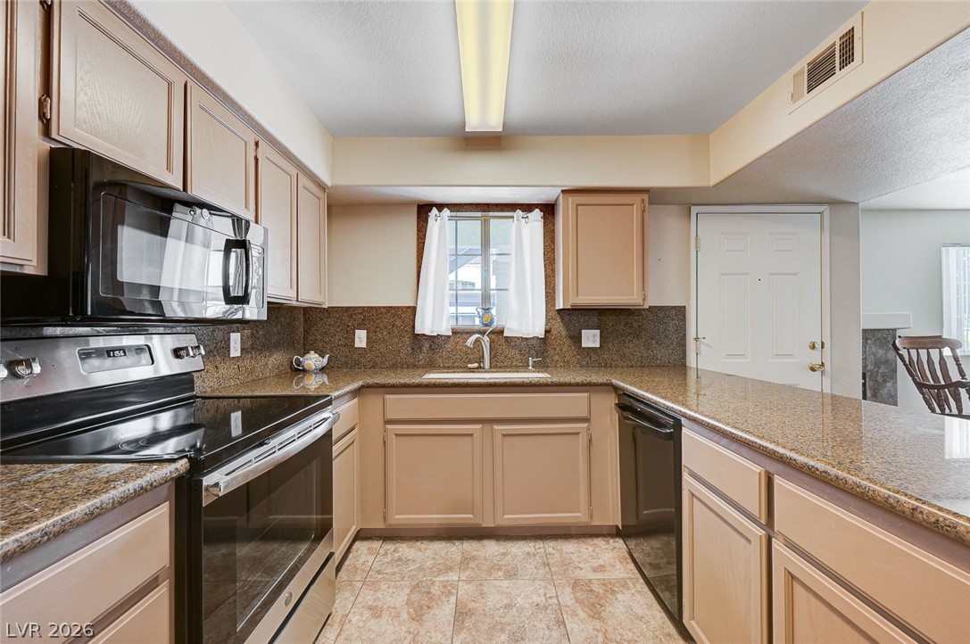 2725 South Nellis Boulevard 1089 Property Photo 15