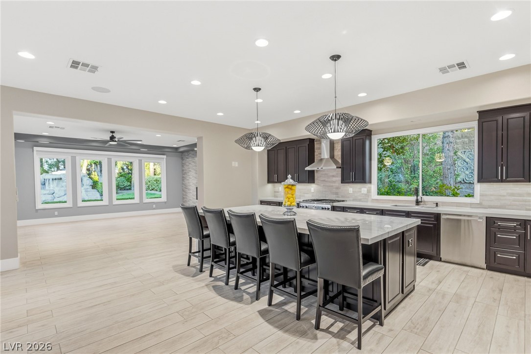 12016 Port Labelle Drive Property Photo 9