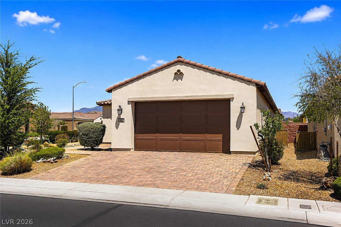 3604 Starlight Ranch Avenue Property Photo 2