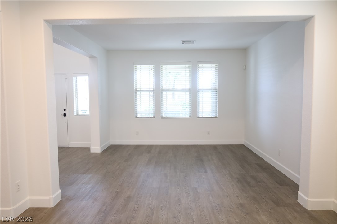 5469 Atrium Woods Lane Property Photo 11