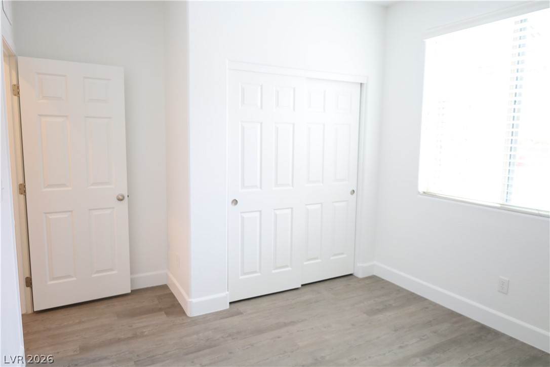 5469 Atrium Woods Lane Property Photo 12