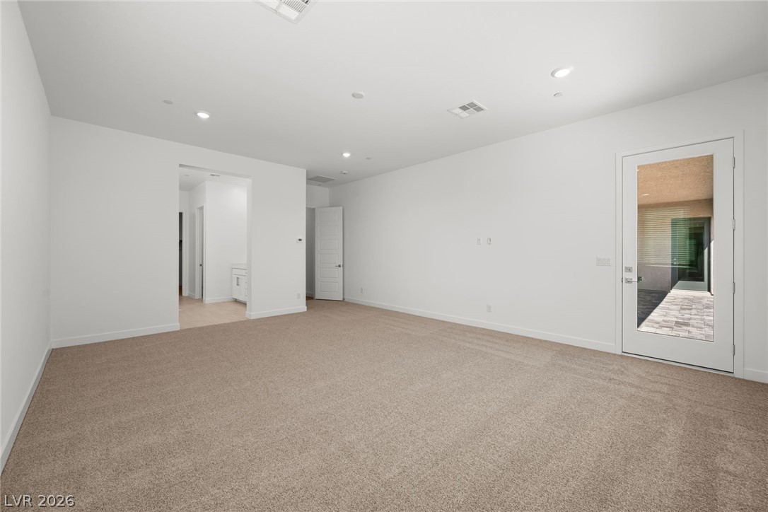 5584 Discovery Rock Street Property Photo 6