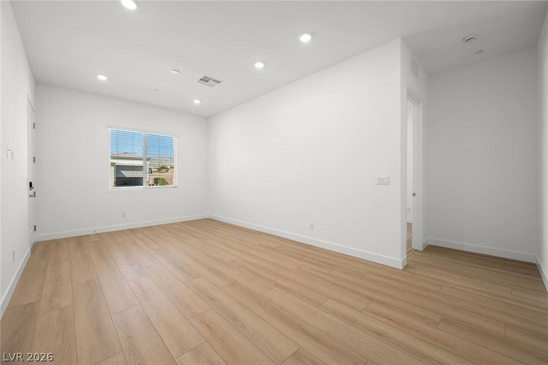 5584 Discovery Rock Street Property Photo 13