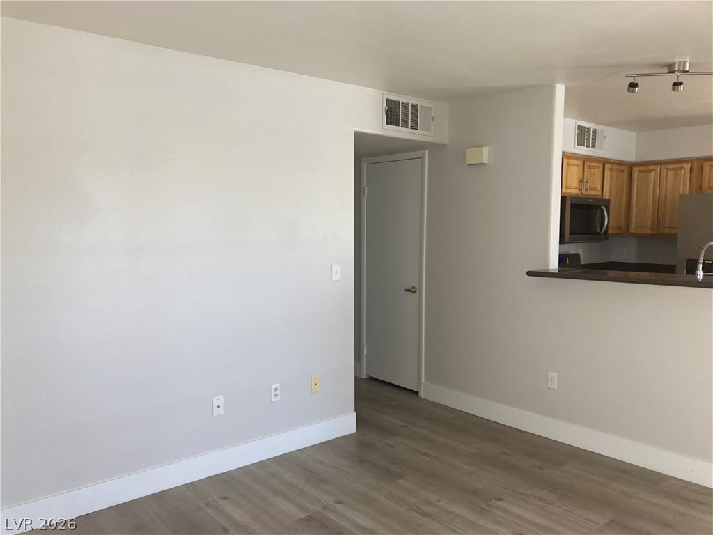 5710 East Tropicana Avenue 2164 Property Photo 7